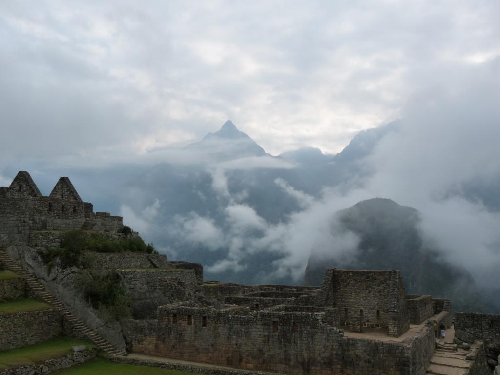 Peru: Machu Picchu (2300m)