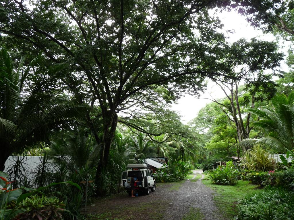 Costa Rica: Costa Rica: Swollen river enroute Canas Castillas Nature Lodge and Campground