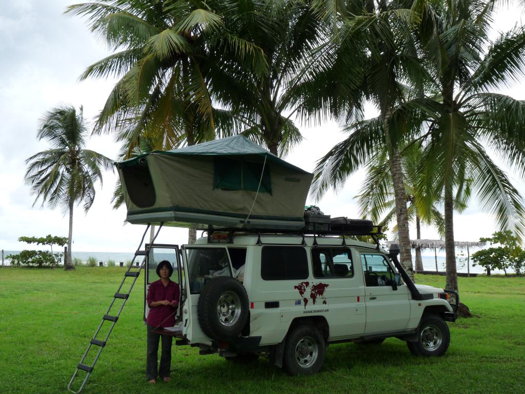 Panama: Playa Las Lajas Campground