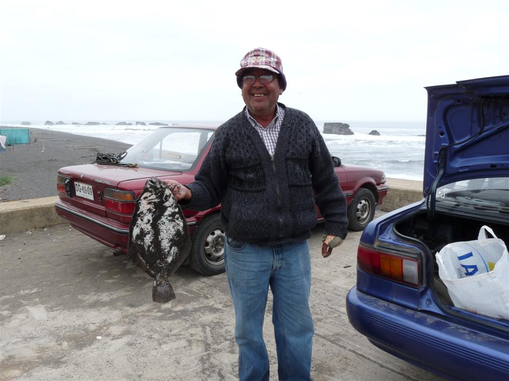 Chile: Friendly Fisherman at Santos del Mar