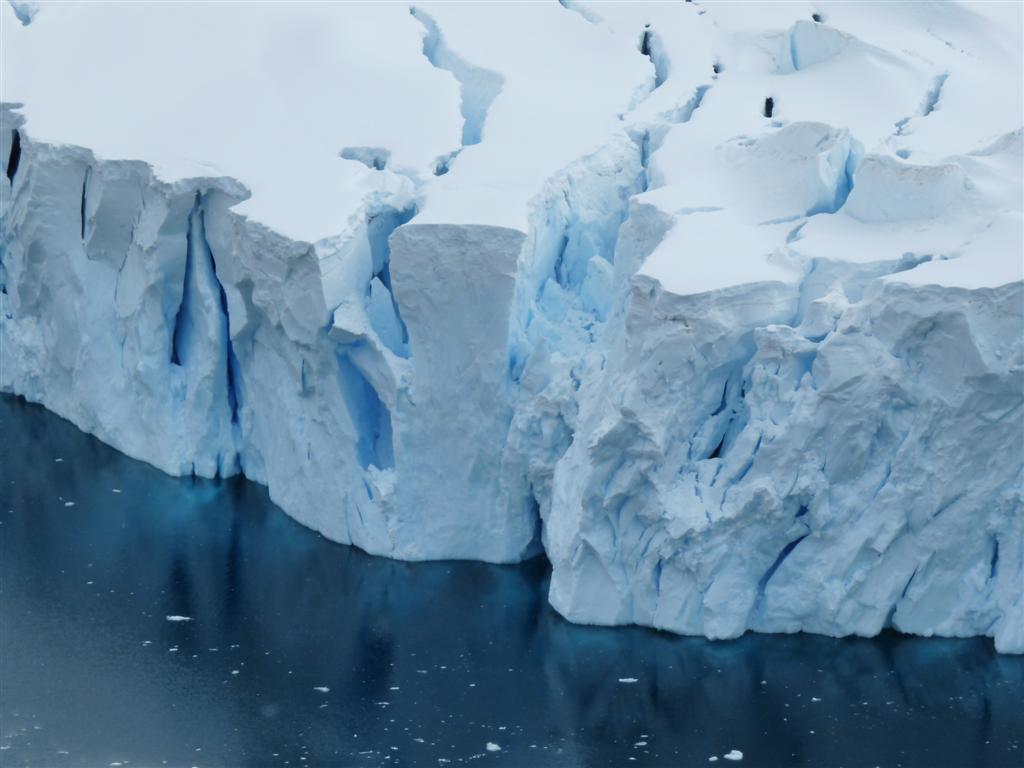 Antarctica: Glacier at Neko Harbour