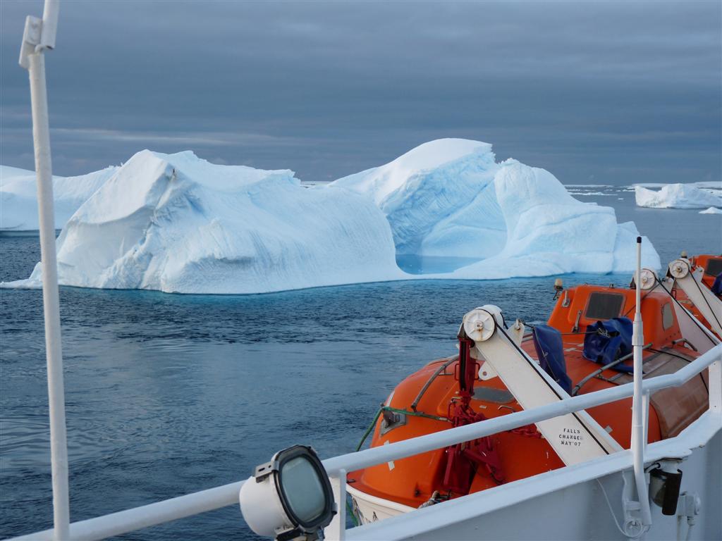 Antarctica: Iceburgs leaving Peterman Island