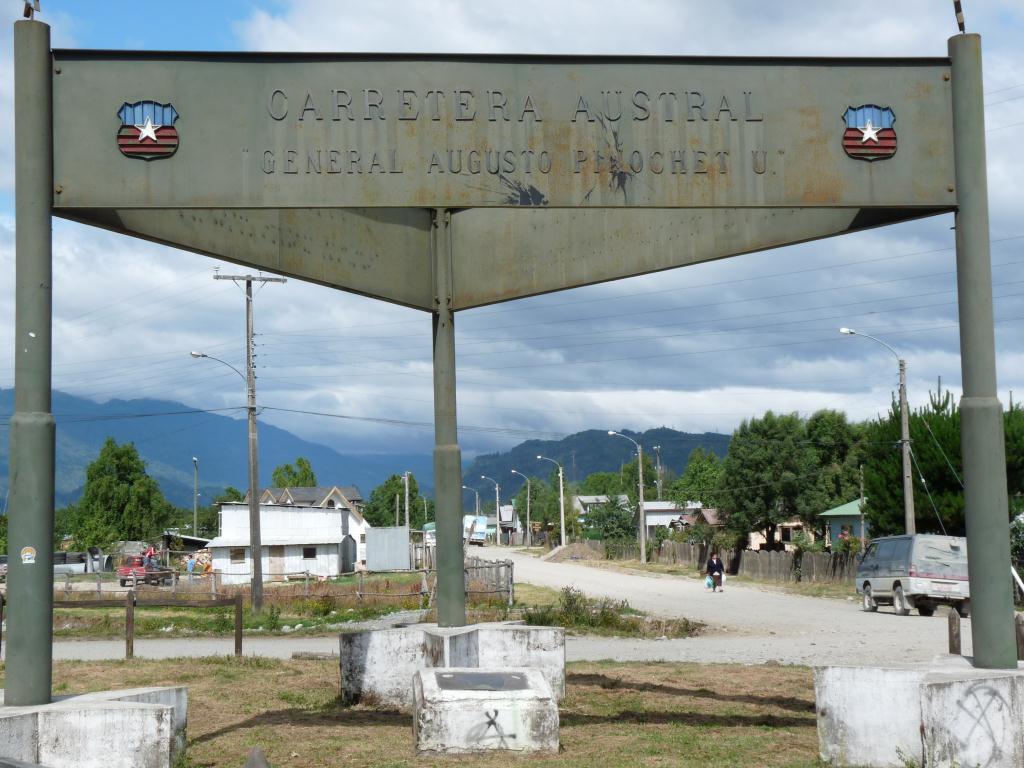 Chile: La Junta, Carretera Austral sign