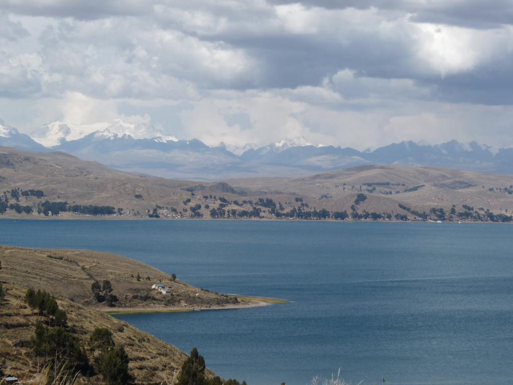 Bolivia: Lake Titicaca (3835m)