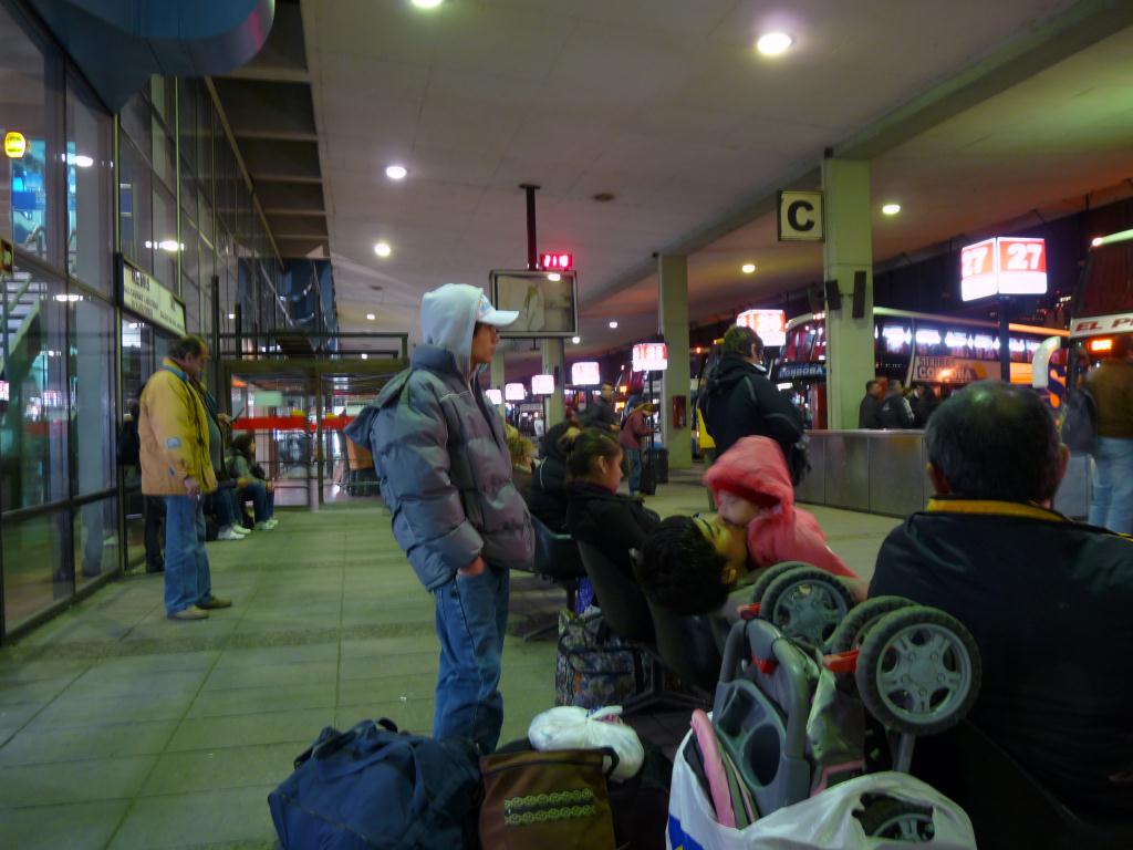 Argentina: Buenos Aires Bus Terminal