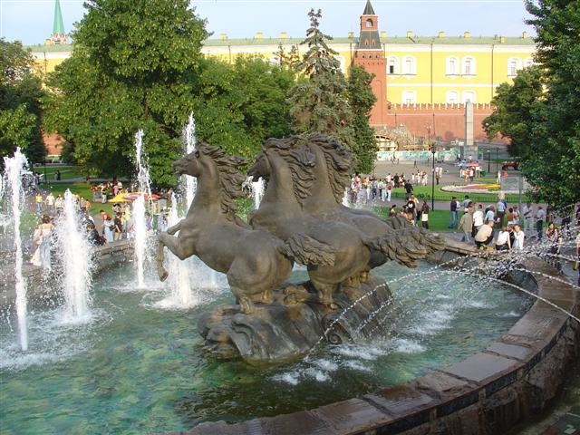 Russia: Kremlin gardens in Moscow